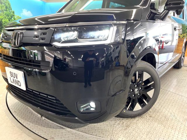 �yLED�w�b�h���C�g�z���V����ԑ��s�����ǍD�Ȏ��E���m�ۂ����S���ĉ^�]�ł��鍂�P�xLED�w�b�h���C�g�𑕔�!�_�����x�������A����d�͂��}�����Ă��܂��B