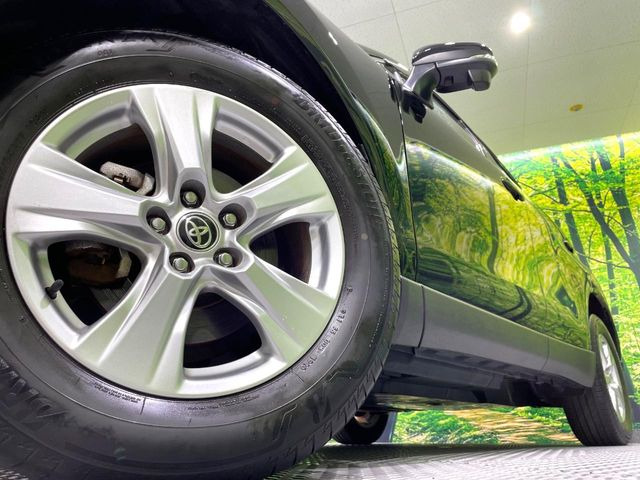 �y����17�C���`�A���~�z�C�[���z�O�ςɃ}�b�`���������A���~�z�C�[���𑕒����Ă���܂��B�e��ЊO�A���~�z�C�[����A�X�^�b�h���X�^�C�����戵�����Ă���܂��B���񂲑��k����������