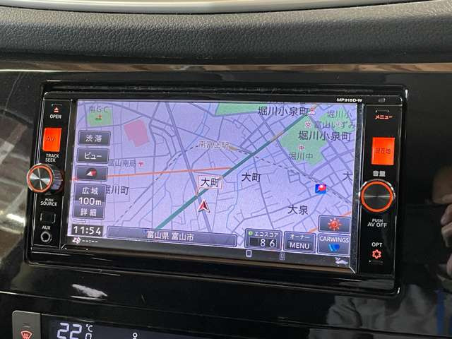 納車前に自社工場にて12ヶ月点検をベースに入念なチェックを行ないます。消耗箇所等がございましたら交換を行いますので、安心してお乗り頂けます。