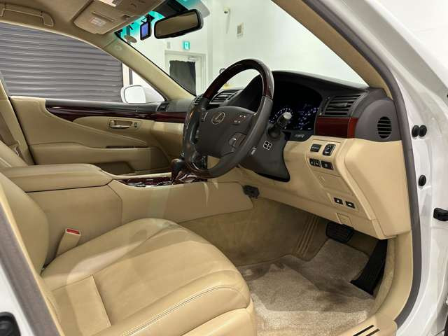 LS460 バージョンC Iパッケージ