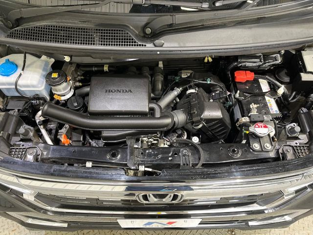 安心の最長10年・走行無制限保証(有償)をご用意。保証内容も充実はもちろん、無料点検&オイル交換や、年中無休の全国・24時間ロードサービスも付帯されておりますのでご安心下さい。