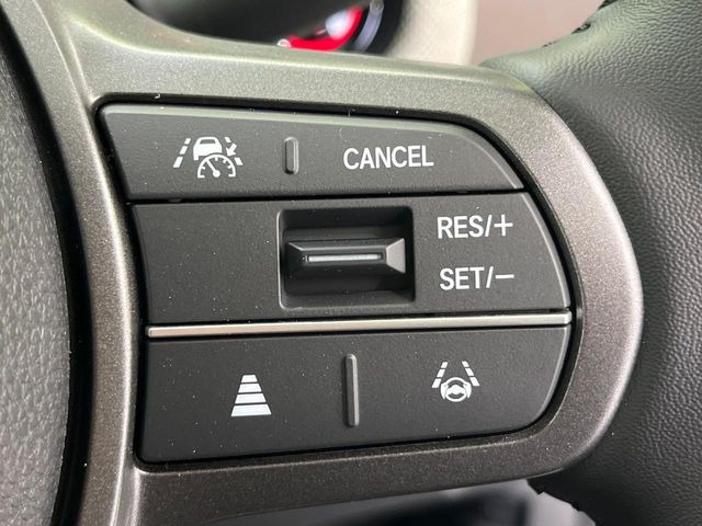 �y�A�_�v�e�B�u�N���[�Y�R���g���[���z�������H�ł̒��������s���y��!!�����ő��x��ۂN���[�Y�R���g���[�����A�Փˌy���V�X�e���ƘA�g���A�O���̎ԗ������m���ĎԊԂ�ۂ悤�ɑ��x���߂��Ă���܂�!!