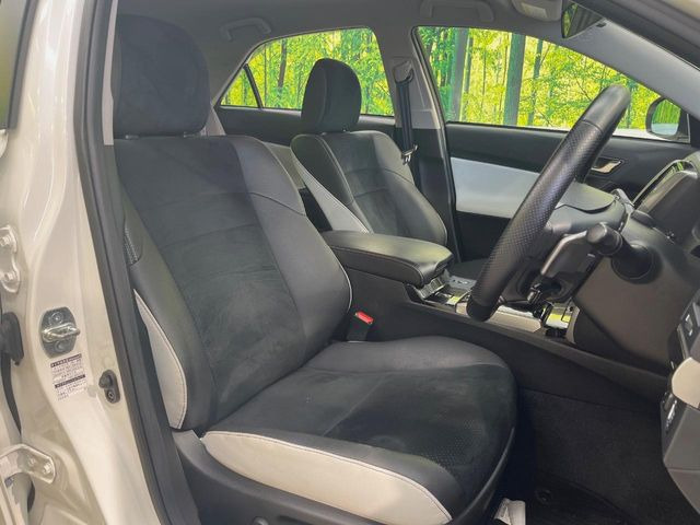 �y�n�[�t���U�[�V�[�g�z�������ƍ���S�n�𗼗������l�C�̃V�[�g���w�ʁE���ʂ̃t�@�u���b�N�f�ނ́A�ʋC���̗ǂ��⊊��ɂ����ɗD��Ă��܂��B�C���╞���ɍ��E���ꂸ���K�ɂ���肢�������܂��B