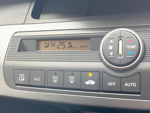 �y�I�[�g�G�A�R���z��x���D�݂̉��x�ɐݒ肷��΁A�ԓ��̉��x�����m�����ʂ≷�x�������Œ����B����&hellip;����&hellip;�Ɖ��x���X�C�b�`���������K�v�͂���܂���B���K�Ȏԓ���Ԃɂ͕K�{�̋@�\�ł��ˁ�