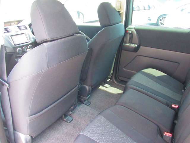 �{�������������肪�Ƃ��������܂��B������̎ԗ��f�ڒ��݌ɂ���!!�����X�̍ۂ͂��A�����肢�v���܂��B