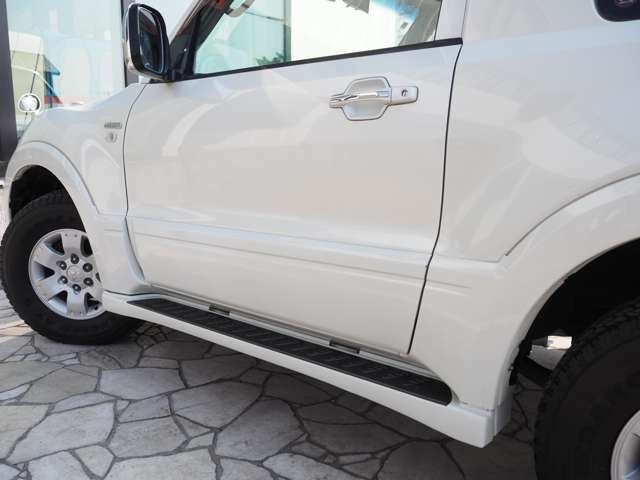 【良質かつ格安のお車をご提供する】が当店の最大のモットー。人と人との出会いを大切に致します。■クローバーカーズ TEL:0078-6002-236942■