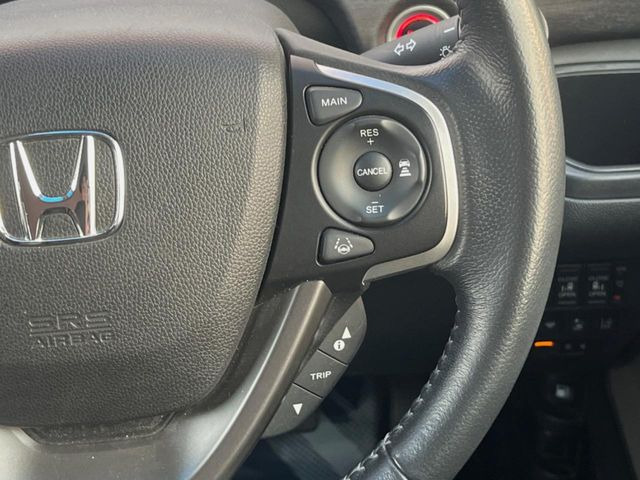 �y�z���_�Z���V���O�z���s���ɑO���̎ԗ�����F�����A�Փ˂������Ȏ��͌x��ƃu���[�L�ŏՓˉ���Ɣ�Q�y�����A�V�X�g�B�����S�Ƀh���C�u�����y���݂��������܂��B