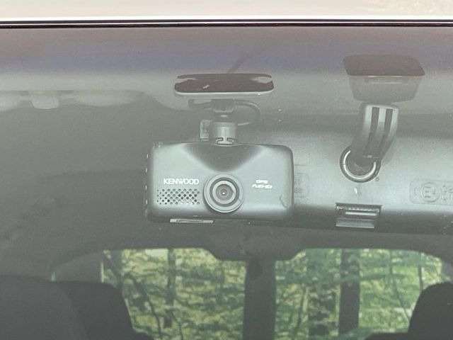 �y�h���C�u���R�[�_�[�z�h���C�u���R�[�_�[����!���s���͂������A������^�]�⎖�̂ɑ��������ہA�f���ŋL�^���A����̃��X�N�ɔ����܂��B���L�^�pSD�J�[�h�͂��q�l�����g�ł��������������K�v������܂��B