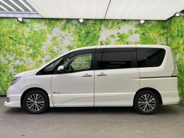 セレナ2.0 ハイウェイスター V エアロモード+Safety II S-HYBRID