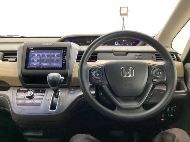 フリード1.5 G ホンダセンシング