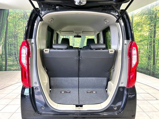 ���i�̂���������ʋ΁A���}���ɏ\���ȉ׎��X�y�[�X���m�ۂ��Ă���܂��B�Z�J���h�V�[�g��|���ƁA�傫�ȉו��̐ύڂ��\�ł���