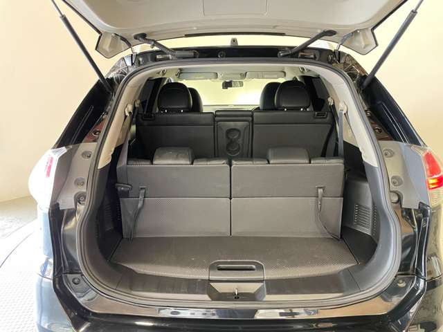 広々とした空間で、手軽にお荷物を出し入れ可能です!!