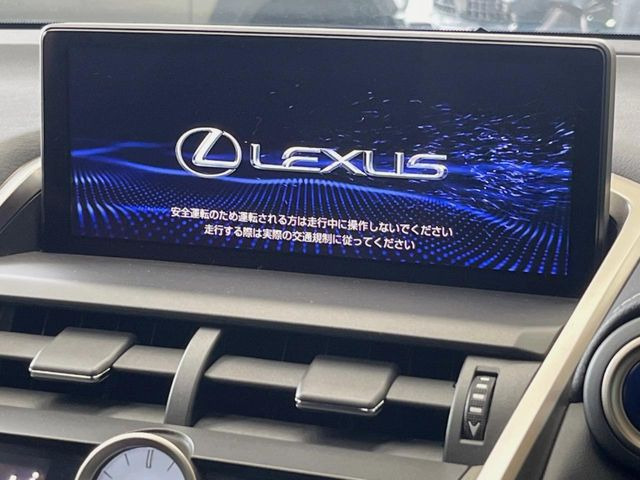 �y10.3�C���`���C�h�i�r�z�������ƃC���p�N�g�̂����^���C�h�i�r�𑕔��B�e��I�[�f�B�I����͂������A�������C�h��ʂł̃}�b�v2�����\���ȂǁA���֐��������i�r�ł���