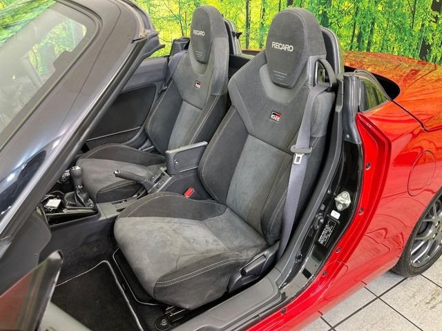 �yRECARO���o�P�b�g�V�[�g�z�l�ԍH�w�Ɋ�Â����ʈ����z�ɂ���č��ւ̕��S�Ⓑ���ԉ^�]���̔�J�������y������ڂŃ��J���Ƃ킩��X�|�[�e�B�ȃ��b�N�X�������ł��B