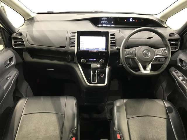 セレナ2.0 ハイウェイスターV Vセレクション