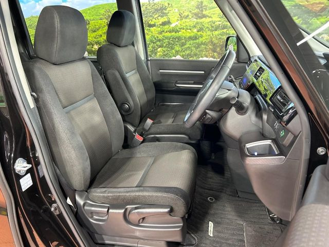 �^�]�ȃV�[�g���͎g�p�������Ȃ��A�ǍD�ȏ�ԂƂȂ��Ă��܂��B���J�Ɏg���Ă������Ƃ��悭�킩��܂��ˁB