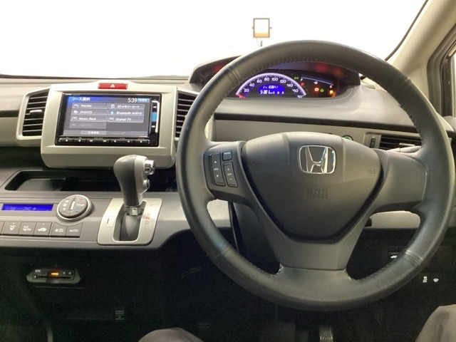 フリード1.5 G エアロ