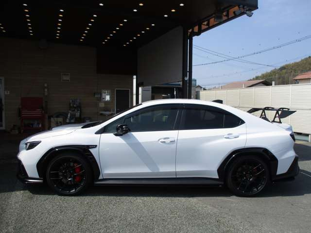 シリアルNo.308・ドライカーボンRスポイラー・ドライカーボンRECAROシート・STIパフォーマンスマフラー・bremboレッドキャリパー・純正BBS19AW・harman/kardon・STI F/S/Rスポイラー