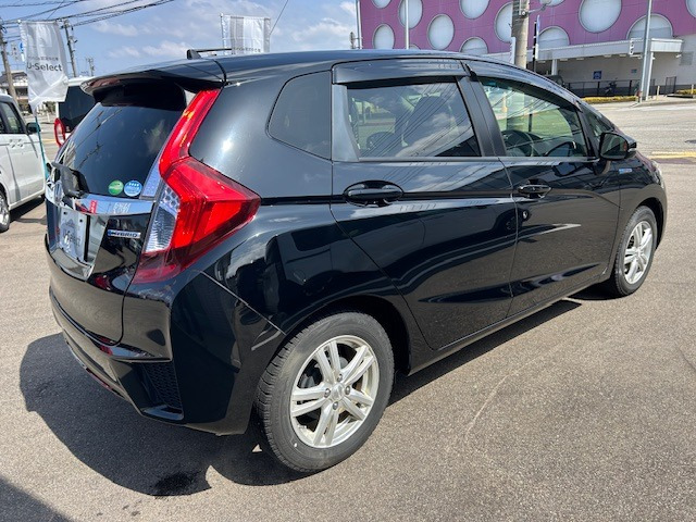 フィット1.5 ハイブリッド Fパッケージ コンフォートエディション