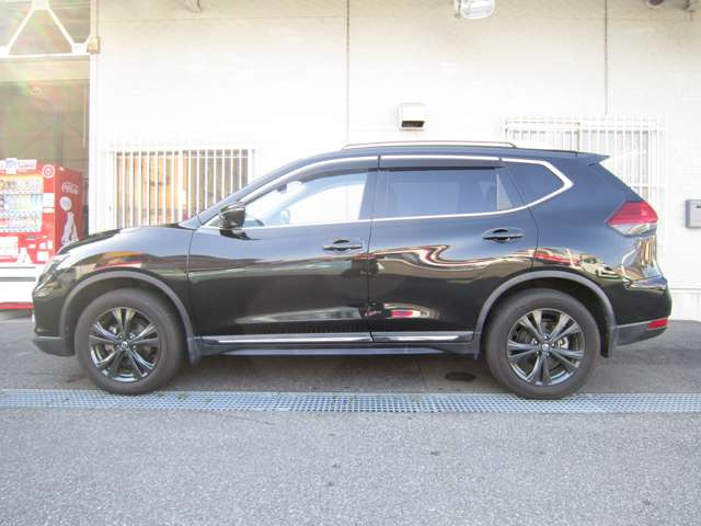 エクストレイル2.0 20Xi