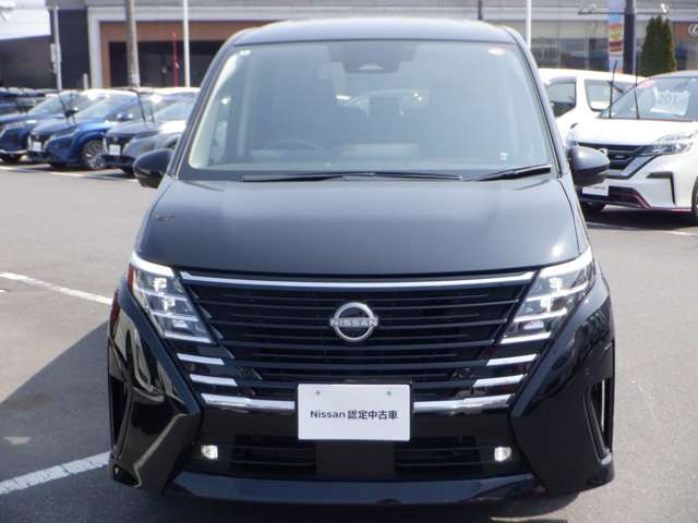 セレナ1.4 e-POWER ハイウェイスターV