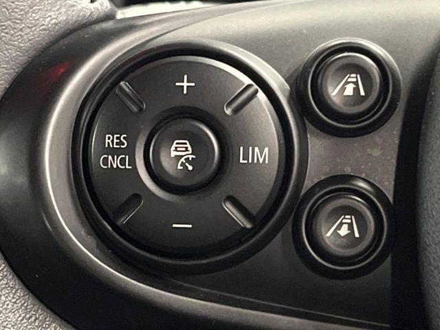 �����[�_�[�N���[�Y�R���g���[��:�O�̎ԂƂ̎Ԋԋ��������ɂƂ�A��葬�x�Ŏ������s���Ă���鎟����̃N���[�Y�R���g���[��!��ɍ������H�⎩���Ԑ�p���H�Ŏg�p����֗��ȋ@�\�ł�!