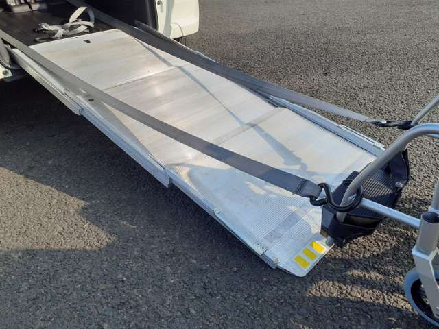 N-BOX+G 車いす仕様車 4WD