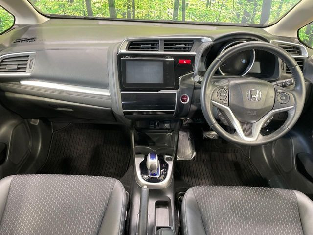 フィット1.5 ハイブリッド Lパッケージ