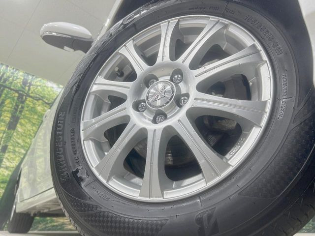 �y15�C���`�A���~�z�C�[���z�O�ςɃ}�b�`�����A���~�z�C�[���𑕒����Ă���܂��B�e��A���~�z�C�[����A�X�^�b�h���X�^�C�����戵�����Ă���܂��B���񂲑��k����������