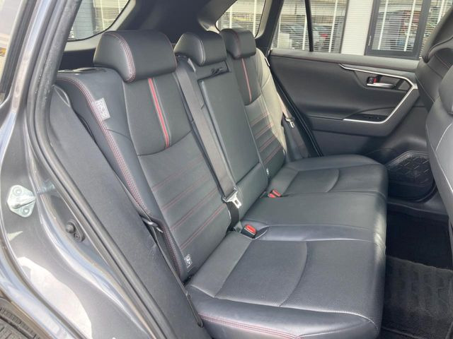 よりクリーンな状態をキープしたいお客様には『ナノゾーンコート』がおすすめ!コロナウイルス対策や、除菌・消臭に効果を発揮し多くの方にご好評いただいております。