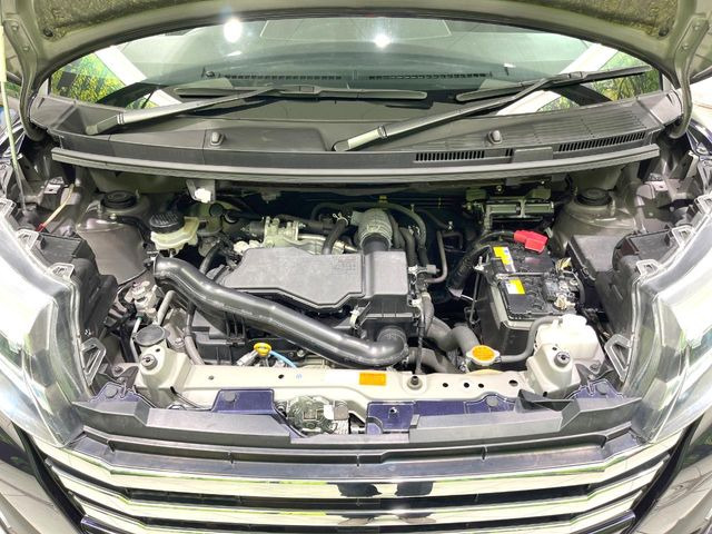 親切・丁寧な専門メカニックスタッフが応対!・車検・点検整備・事故等の修理などアフターサービスも安心。お車のカスタマイズもネクステージのサービススタッフまでご相談ください!