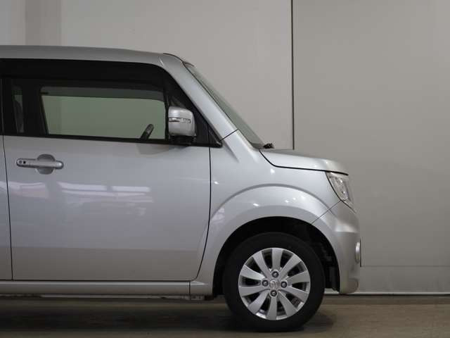 LINE始めました♪ネットには載っていない写真が見たい、エンジン音が聴きたいなどのご要望にお応えします!友達登録してメッセージをご送信下さい(^&omega;^)