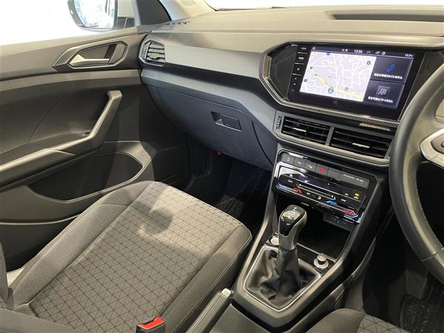 T-CrossTSI アクティブ