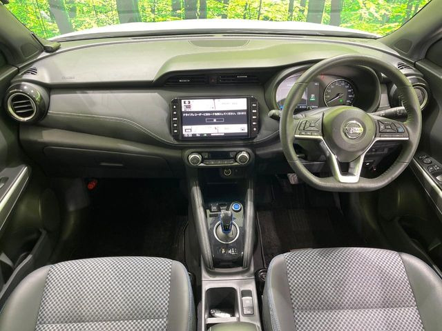 グループ総在庫数約30,000台!!全国の系列店からメーカー・車種問わずご紹介出来るので、あなたにピッタリのお車が見つかるはずです♪まずはお問い合わせ下さい☆