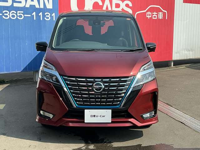 セレナ1.2 e-POWER ハイウェイスターV