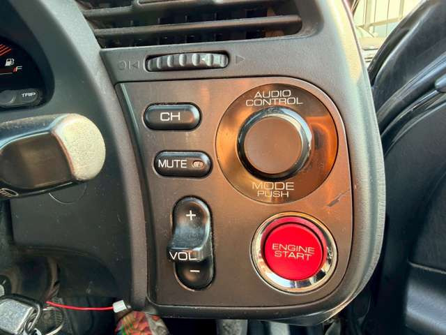 �C�ɂȂ邨�Ԃ�����܂�����E�̓d�b�ԍ����璼�ڂ��X�ɂ��₢���킹���������B�x�����@����ԗ����A��Ԃ܂łȂ�ł������������Ē����܂��B�X�^�b�t�ꓯ���A�����҂����Ă���܂��B