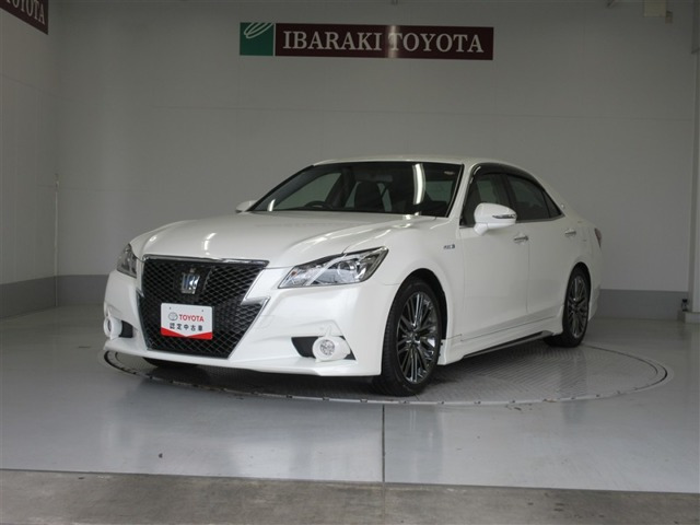 クラウンアスリート