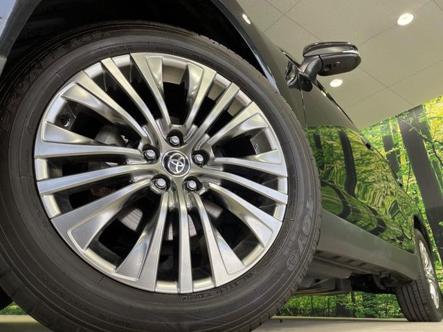 �y����19�C���`�A���~�z�C�[���z�O�ςɃ}�b�`���������A���~�z�C�[���𑕒����Ă���܂��B�e��ЊO�A���~�z�C�[����A�X�^�b�h���X�^�C�����戵�����Ă���܂��B���񂲑��k����������