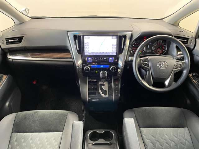 ヴェルファイア2.5 Z