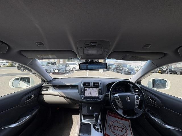 クラウンハイブリッド3.5 Ｇパッケージ