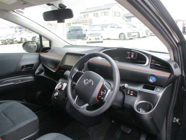 シエンタハイブリッド 1.5 X