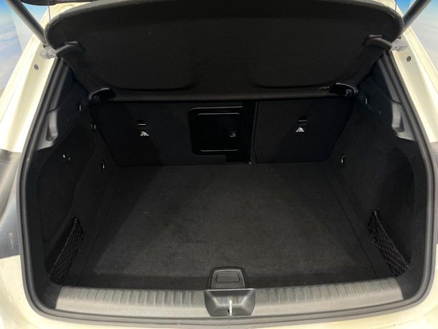 ���g�����N���[��:����L������e�X�y�[�X!���ꂾ���̍L��������΂��������⃌�W���[�Ȃǂɂ��œK�ł�!�g�p�������Ȃ����ꂢ�ȏ�Ԃ��ێ����Ă���܂��B