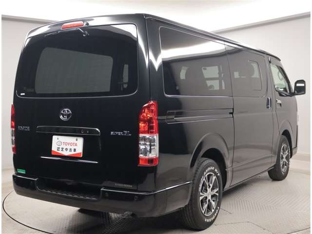 ハイエースバン