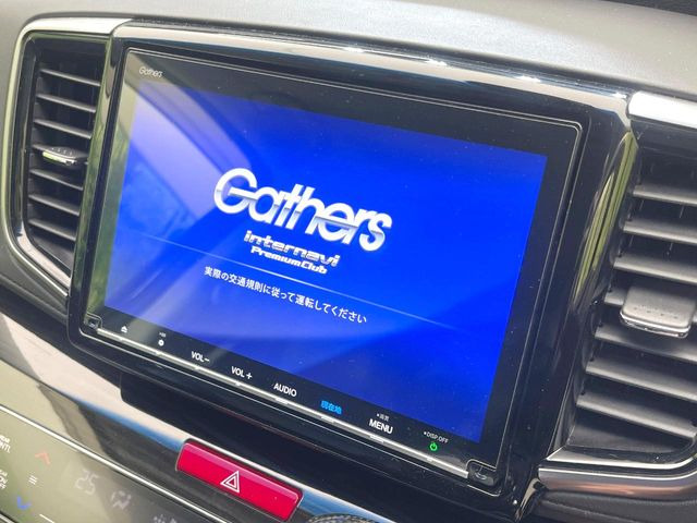 �y�����i�r�z�l�C�̏����i�r�𑕔����Ă���܂��B�i�r�̎g���₷���͂������A�I�[�f�B�I�@�\���[��!�L�����v�◷�s�͂������A�ʋ΂┃�����ȂǕ��i�̃h���C�u���y�����Ȃ�͂���