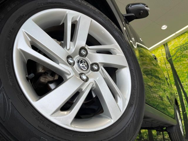 �y����16�C���`�A���~�z�C�[���z�O�ςɃ}�b�`���������A���~�z�C�[���𑕒����Ă���܂��B�e��ЊO�A���~�z�C�[����A�X�^�b�h���X�^�C�����戵�����Ă���܂��B���񂲑��k����������