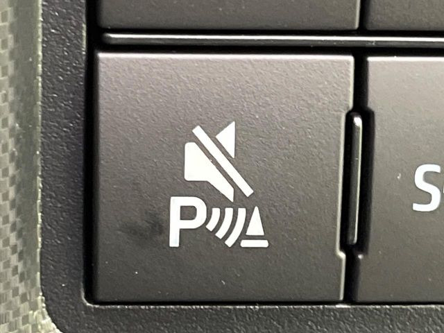 【コーナーセンサー】バンパーに付いたセンサーが障害物を検知!一定の距離に近づくとアラートで教えてくれます♪狭い駐車スペースや車庫入れ時も安心ですね☆