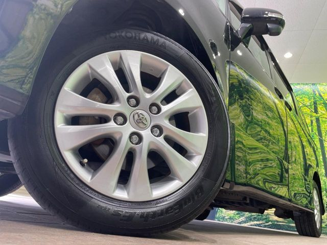 �y����16�C���`�A���~�z�C�[���z�O�ςɃ}�b�`���������A���~�z�C�[���𑕒����Ă���܂��B�e��ЊO�A���~�z�C�[����A�X�^�b�h���X�^�C�����戵�����Ă���܂��B���񂲑��k������