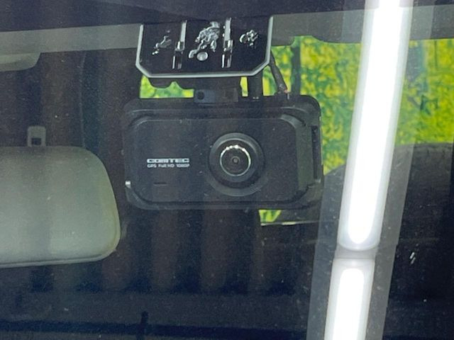 �y�h���C�u���R�[�_�[�z�h���C�u���R�[�_�[����!���s���͂������A������^�]�⎖�̂ɑ��������ہA�f���ŋL�^���A����̃��X�N�ɔ����܂��B���L�^�pSD�J�[�h�͂��q�l�����g�ł��������������K�v������܂��B