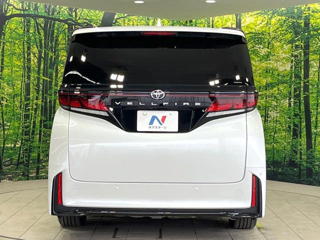 安心の最長10年・走行無制限保証(有償)をご用意。保証内容も充実はもちろん、無料点検&オイル交換や、年中無休の全国・24時間ロードサービスも付帯されておりますのでご安心下さい。