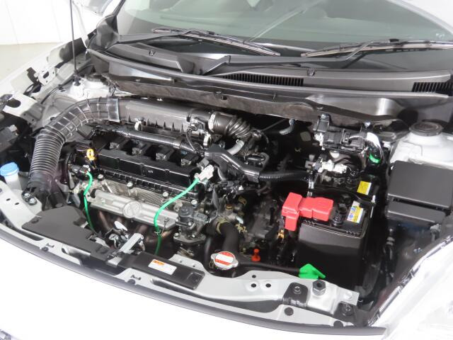 �G���W�����[�������ꂢ�ł���B�@�֋@�\�n���ǍD�ł��B�[�ԑO�ɓ_���������s���܂��B�G���W���I�C���E�I�C���t�B���^�[�E�G�A�R���t�B���^�[�E���C�p�[�S���͕K�������v���܂�(�G�A�R���t�B���^�[�́A�����Ԃ̂�)